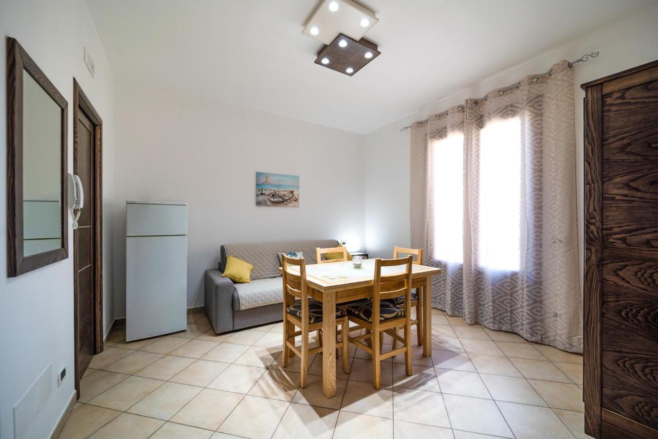 Perla Di Mare Appartamenti Castelluzzo Buitenkant foto