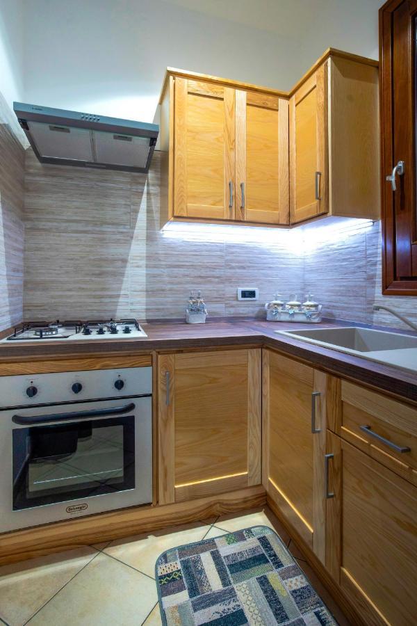 Perla Di Mare Appartamenti Castelluzzo Buitenkant foto