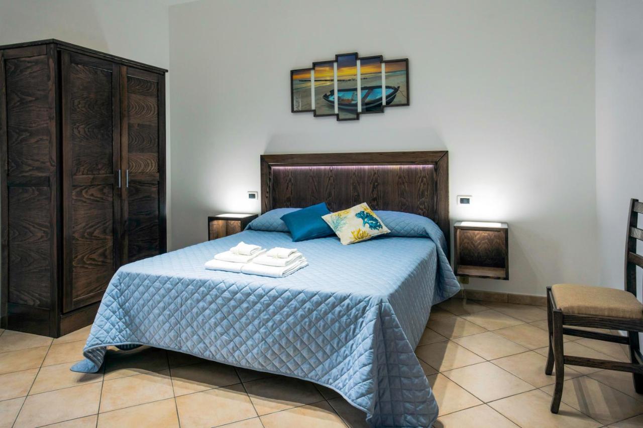 Perla Di Mare Appartamenti Castelluzzo Buitenkant foto