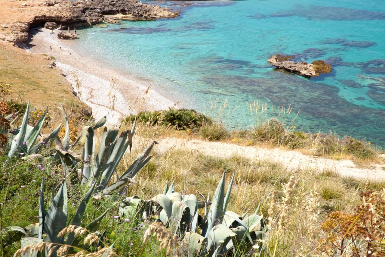 Perla Di Mare Appartamenti Castelluzzo Buitenkant foto